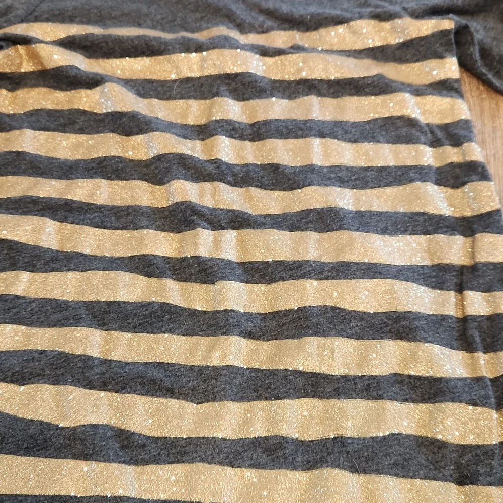 Epic threads long sleeve Tee - Picture 2 of 4